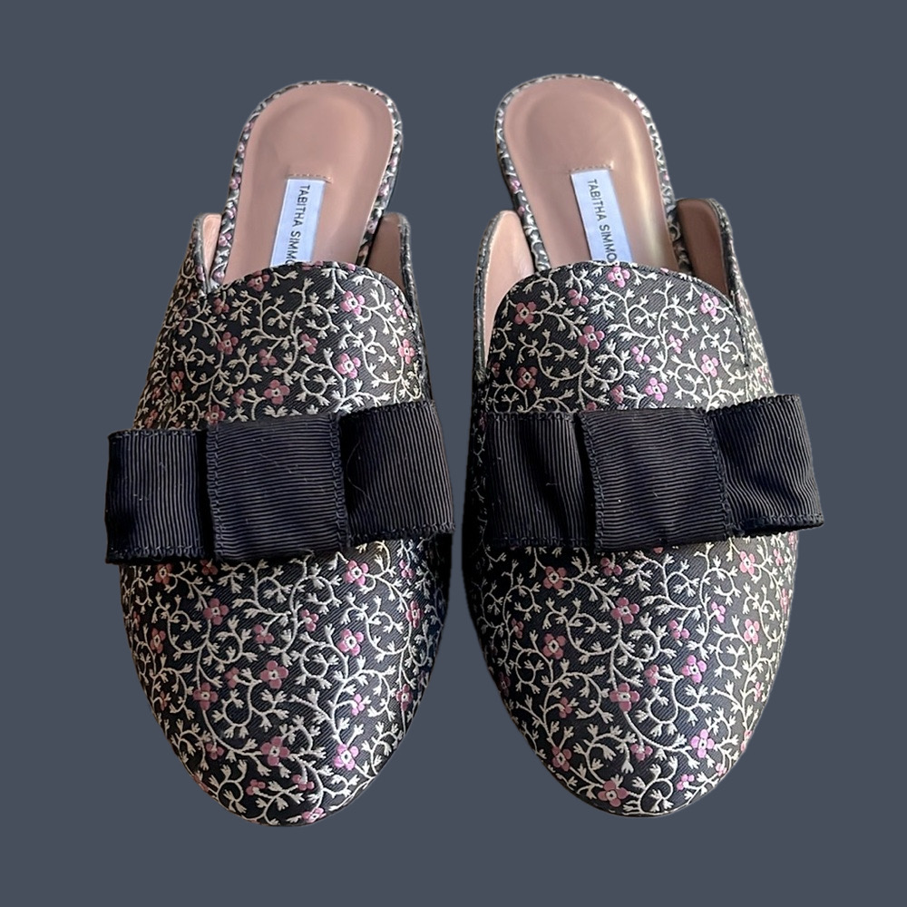 New. Tabitha Simmons Masha Bow mules in black multi Size 38.5, US 8.5